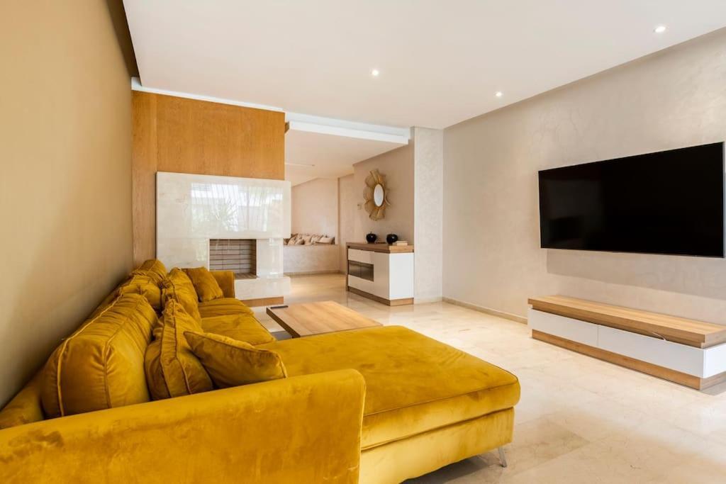 Luxury Prestigia Close To Champs De Course Parc 非斯 外观 照片